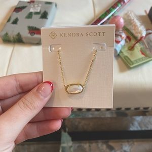 Ivory Pearl Kendra Scott Necklace Elisa Pendant